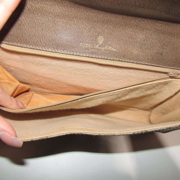 Gucci Brown Monogram Shoulder Bag - Picture 6 of 15